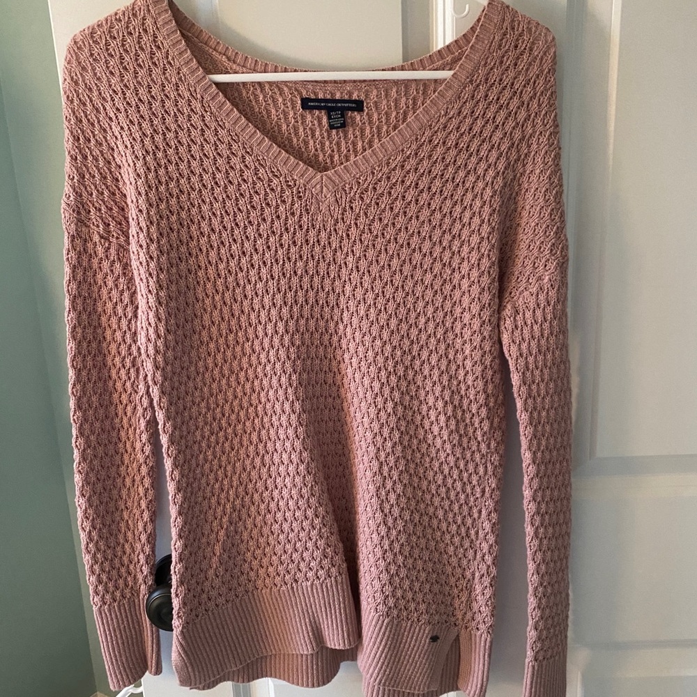 Women’s pink sweater size small